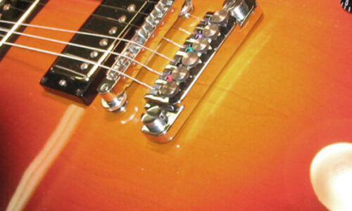 1_home01 Electric guitar