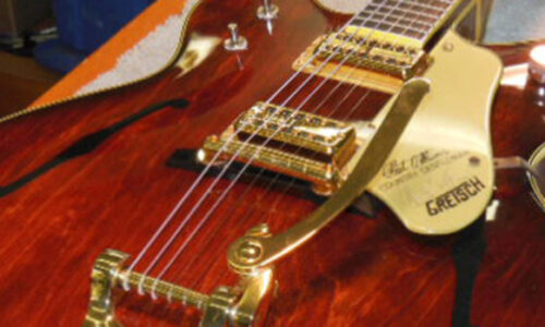 4_03home Electric guitar